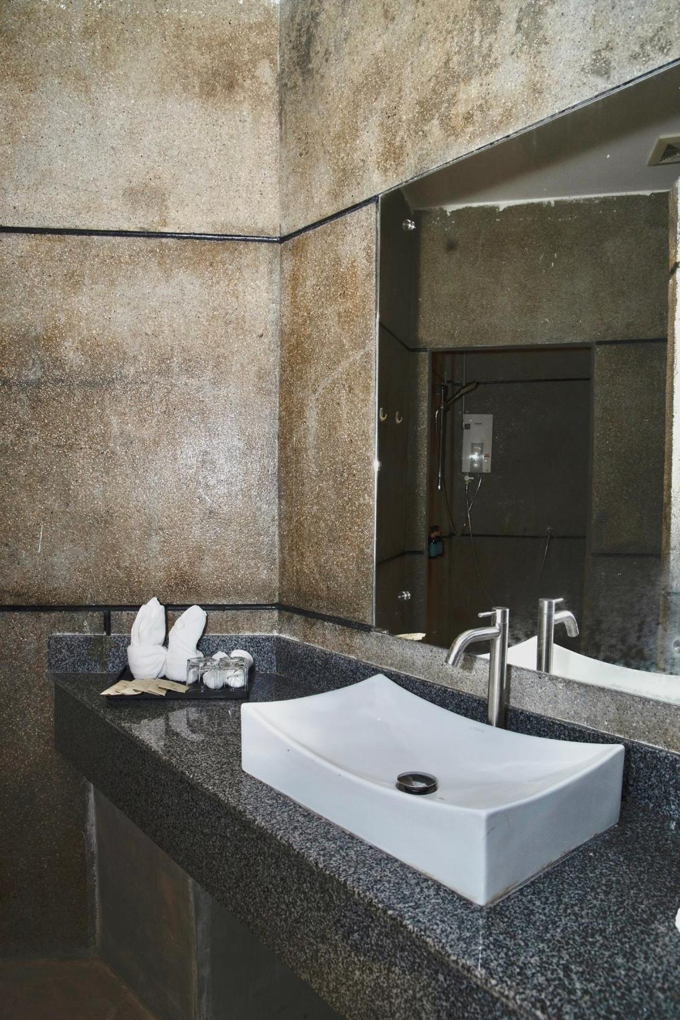 Habana Angkor Boutique Hotel シェムリアップ 部屋 写真